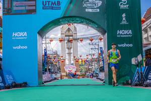 BIB: 415
                            <button type="button" onclick="openModal(21774828)" class="btn btn-primary btn-sm float-right btn-popup" data-toggle="modal" data-target=".modal-high-quality">
                        <i class="fas fa-shopping-cart"></i> Add to Cart
                    </button>
                                            <button type="button" onclick="isThisMe(21774828, true)" class="btn btn-success btn-sm float-right btn-popup btn-isme hidden" data-toggle="tooltip" data-placement="bottom" title="นี่คือรูปของคุณใช่ไหม คลิกที่นี่เพื่อเอาเข้าอัลบั้ม">
                        <i class="fas fa-plus"></i> Add to album
                    </button>
                    <button type="button" onclick="isThisMe(21774828, false)" class="btn btn-warning btn-sm float-right btn-popup btn-isnotme hidden">
                        <i class="fas fa-ban"></i> Remove from album
                    </button>